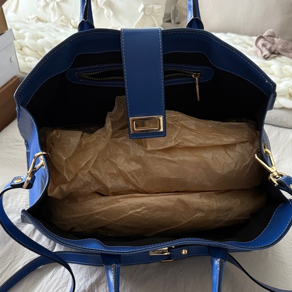 Italian Blue Leather Tote Bag - Picture 6 of 9
